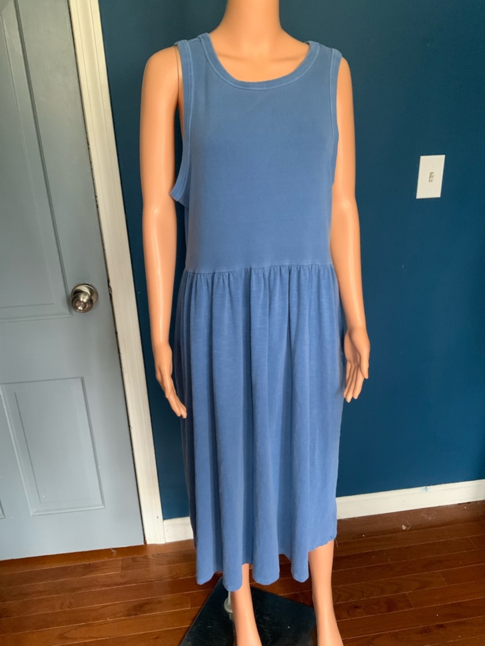 Sonoma Sleeveless Midi Dress in Dusty Blue